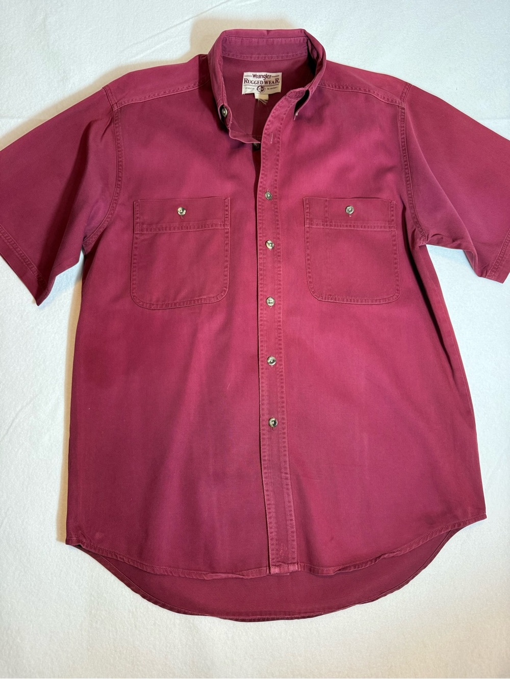 Vintage Wrangler Rugged Short-Sleeve Button-Down Shirt in Burgundy